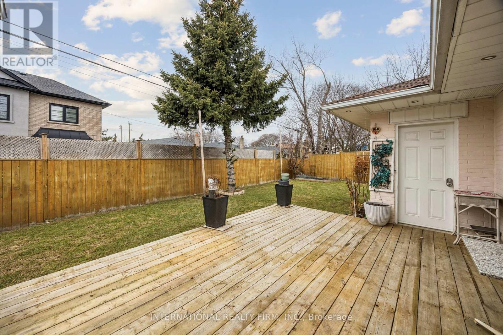 48 Holford Crescent, Toronto, Ontario  M1T 1M2 - Photo 38 - E12923584