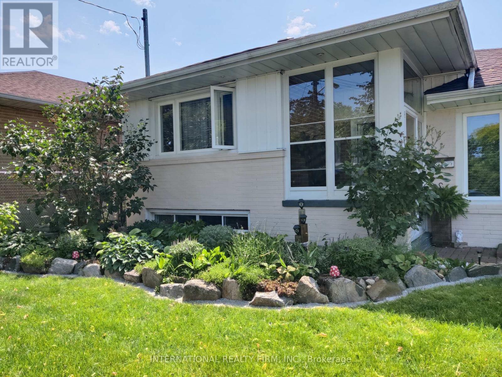 48 Holford Crescent, Toronto, Ontario  M1T 1M2 - Photo 42 - E12923584