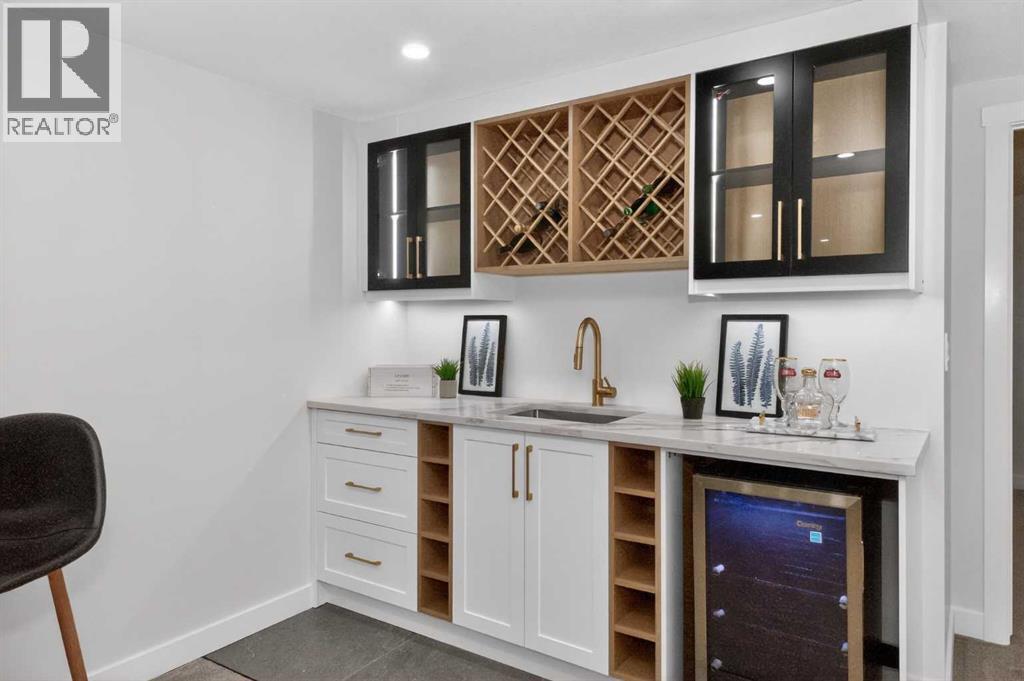 12031 Candiac Road Sw, Calgary, Alberta  T2W 1L1 - Photo 22 - A2303491