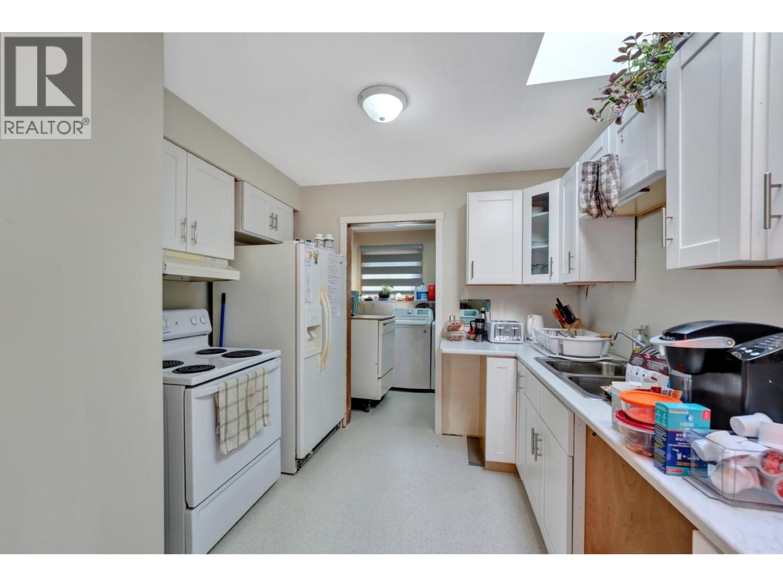 11963 221 Street, Maple Ridge, British Columbia  V2X 5S9 - Photo 8 - R3110466