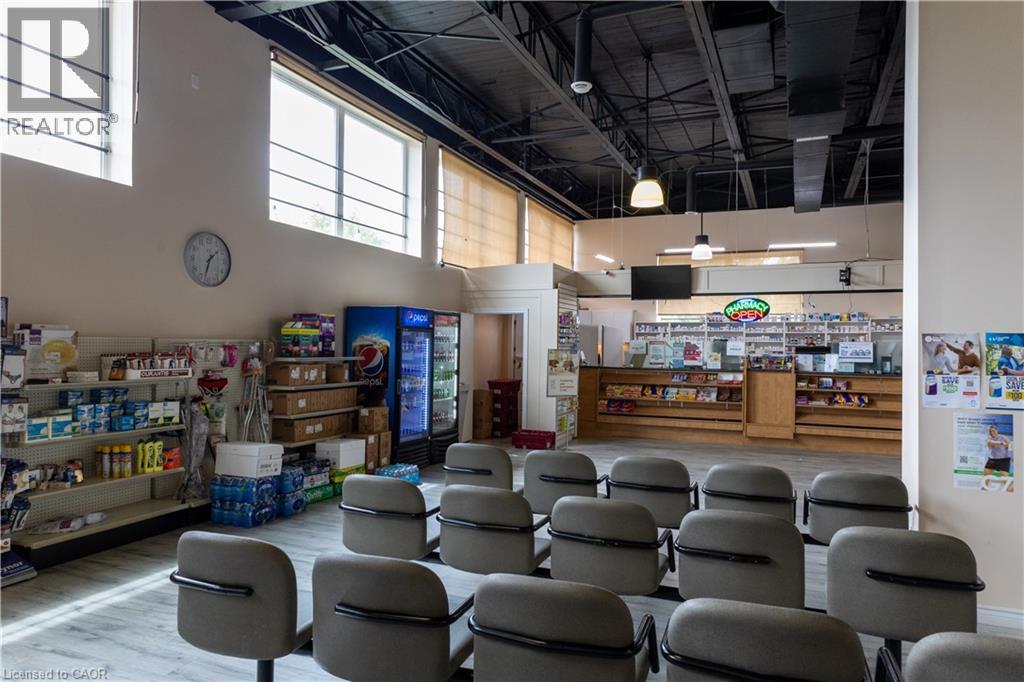 347 Colborne Street, Brantford, Ontario  N3S 3N2 - Photo 6 - 40794033