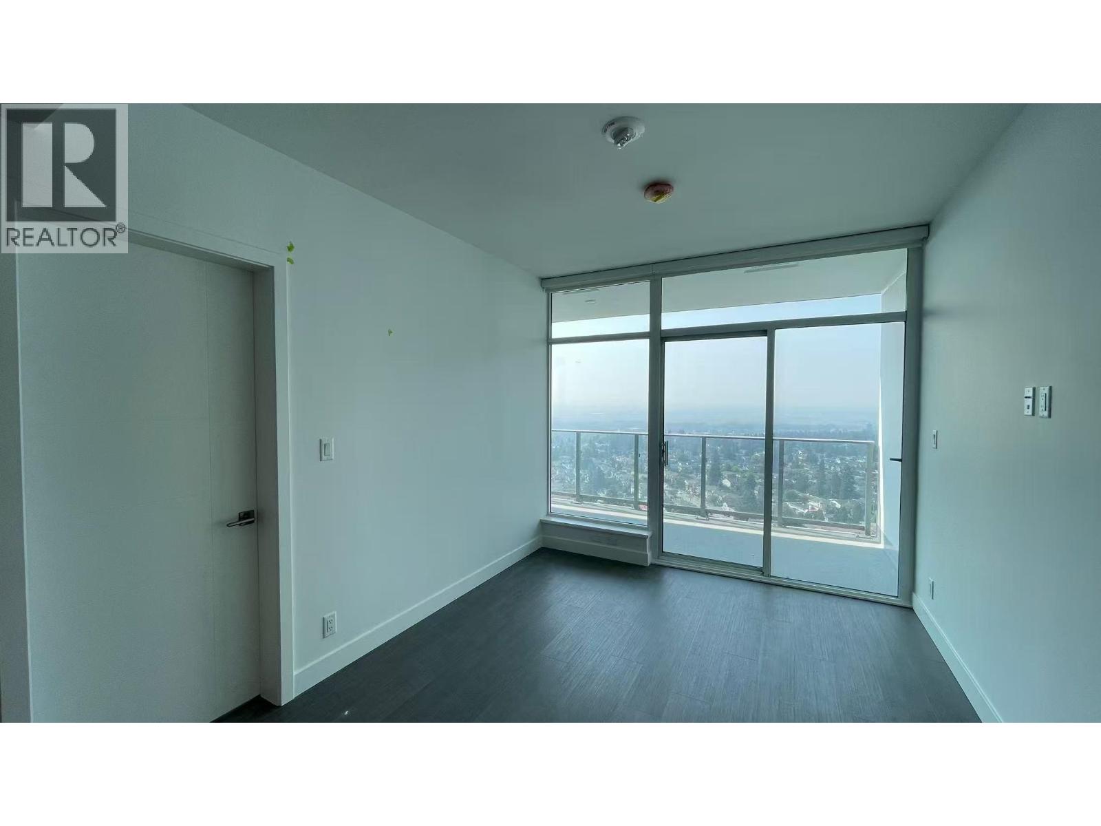 2505 6511 Sussex Avenue, Burnaby, British Columbia  V5H 0K5 - Photo 5 - R3113758