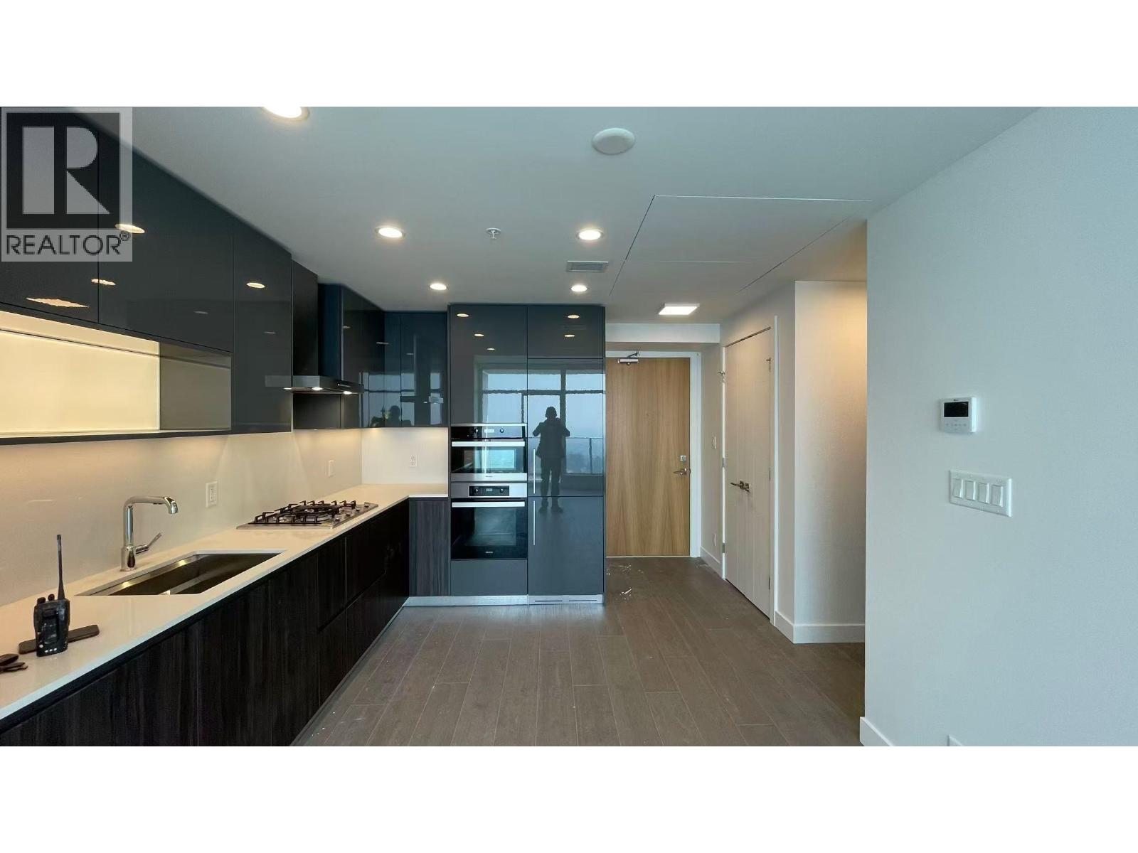 2505 6511 Sussex Avenue, Burnaby, British Columbia  V5H 0K5 - Photo 8 - R3113758