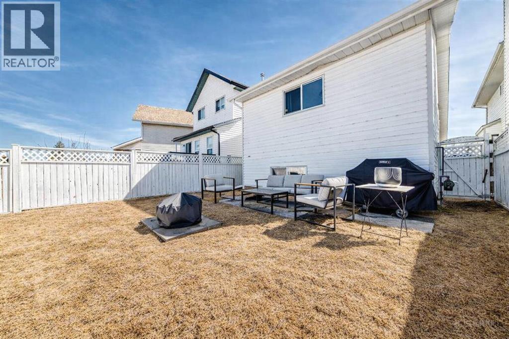 110 Erin Meadow Close Se, Calgary, Alberta  T2B 3E5 - Photo 28 - A2300736