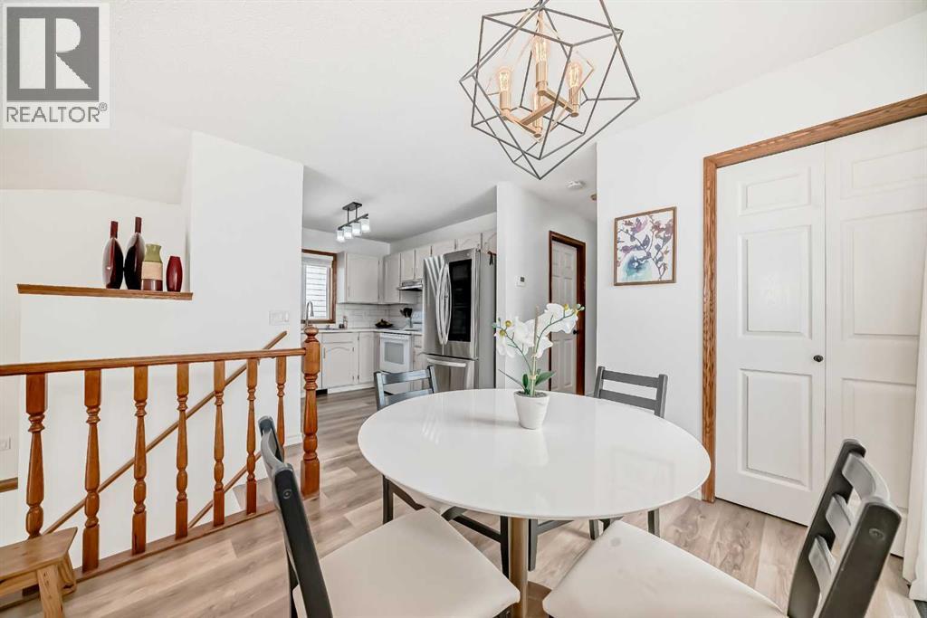 110 Erin Meadow Close Se, Calgary, Alberta  T2B 3E5 - Photo 9 - A2300736