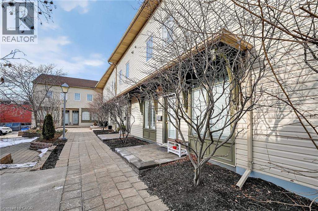 49 Ontario Street Unit# 11, Grimsby, Ontario  L3M 3H2 - Photo 2 - 40807498