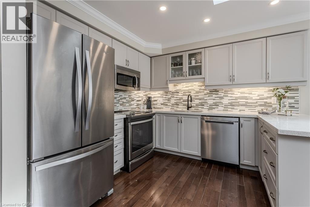 20 Meadowlands Boulevard Unit# 26, Hamilton, Ontario  L9K 1J5 - Photo 6 - 40808110