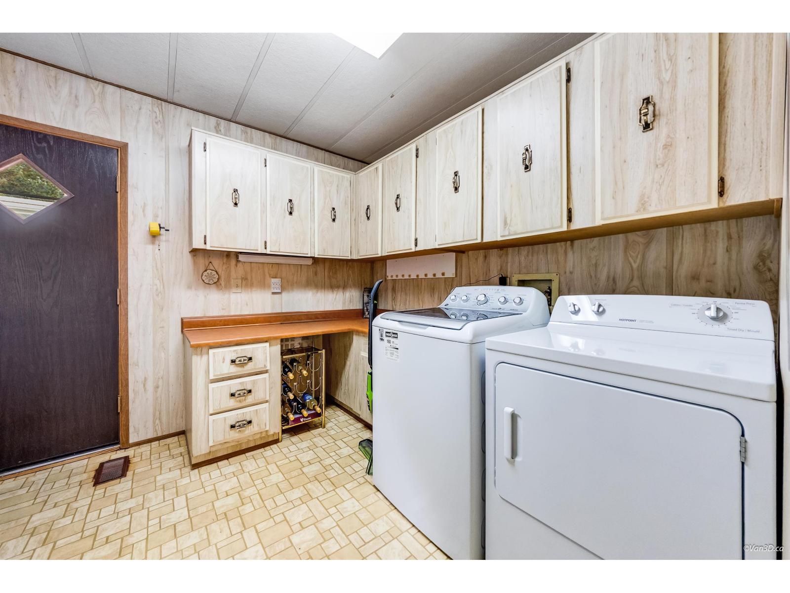 18 2120 King George Boulevard, Surrey, British Columbia  V4A 6Y8 - Photo 17 - R3113888