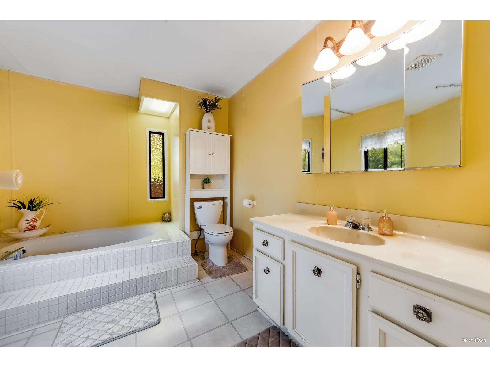 18 2120 King George Boulevard, Surrey, British Columbia  V4A 6Y8 - Photo 22 - R3113888