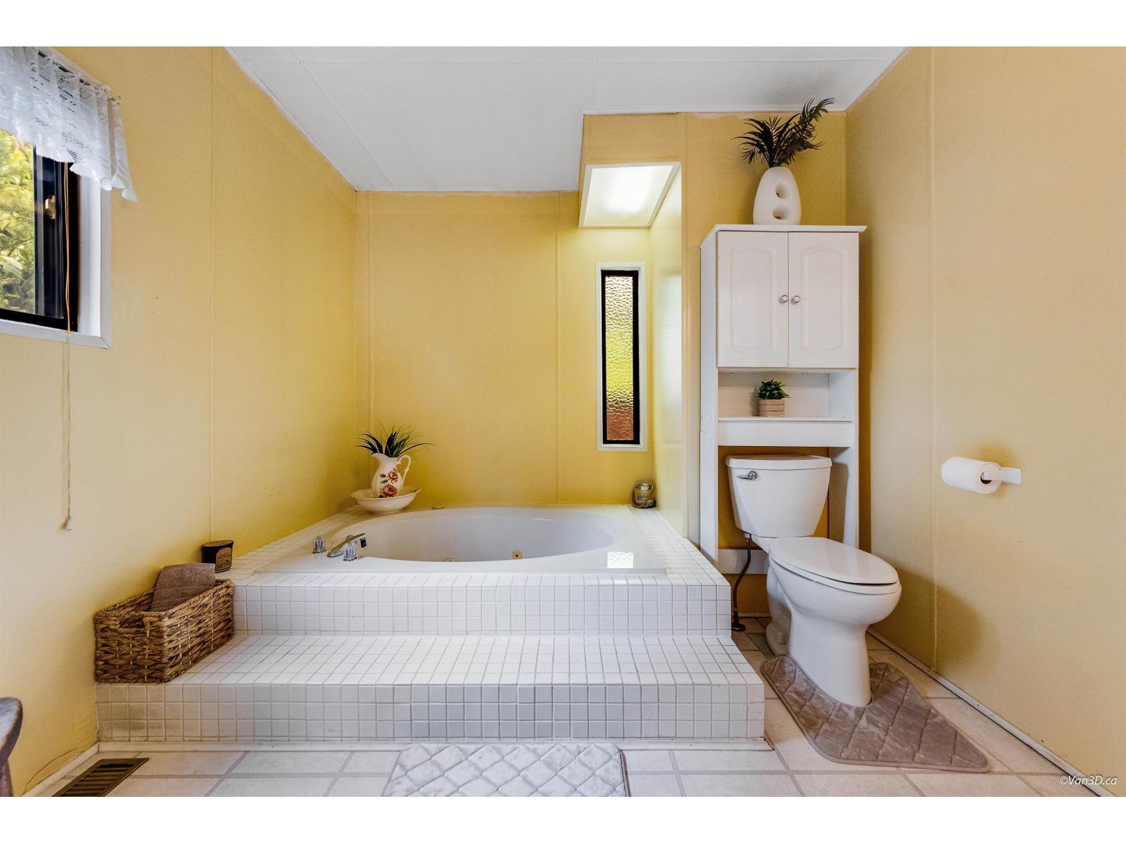 18 2120 King George Boulevard, Surrey, British Columbia  V4A 6Y8 - Photo 23 - R3113888