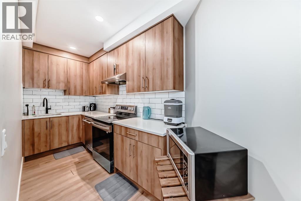 193 Kinniburgh Circle, Chestermere, Alberta  T1X 0P8 - Photo 36 - A2300713