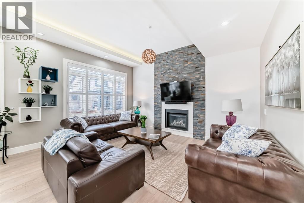 193 Kinniburgh Circle, Chestermere, Alberta  T1X 0P8 - Photo 15 - A2300713