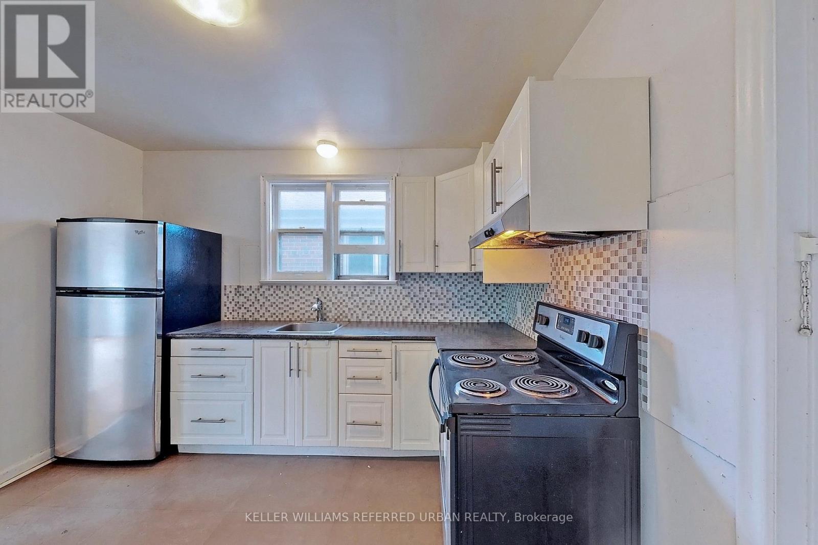 80 Lanark Avenue, Toronto, Ontario  M6E 2G4 - Photo 11 - C13023156