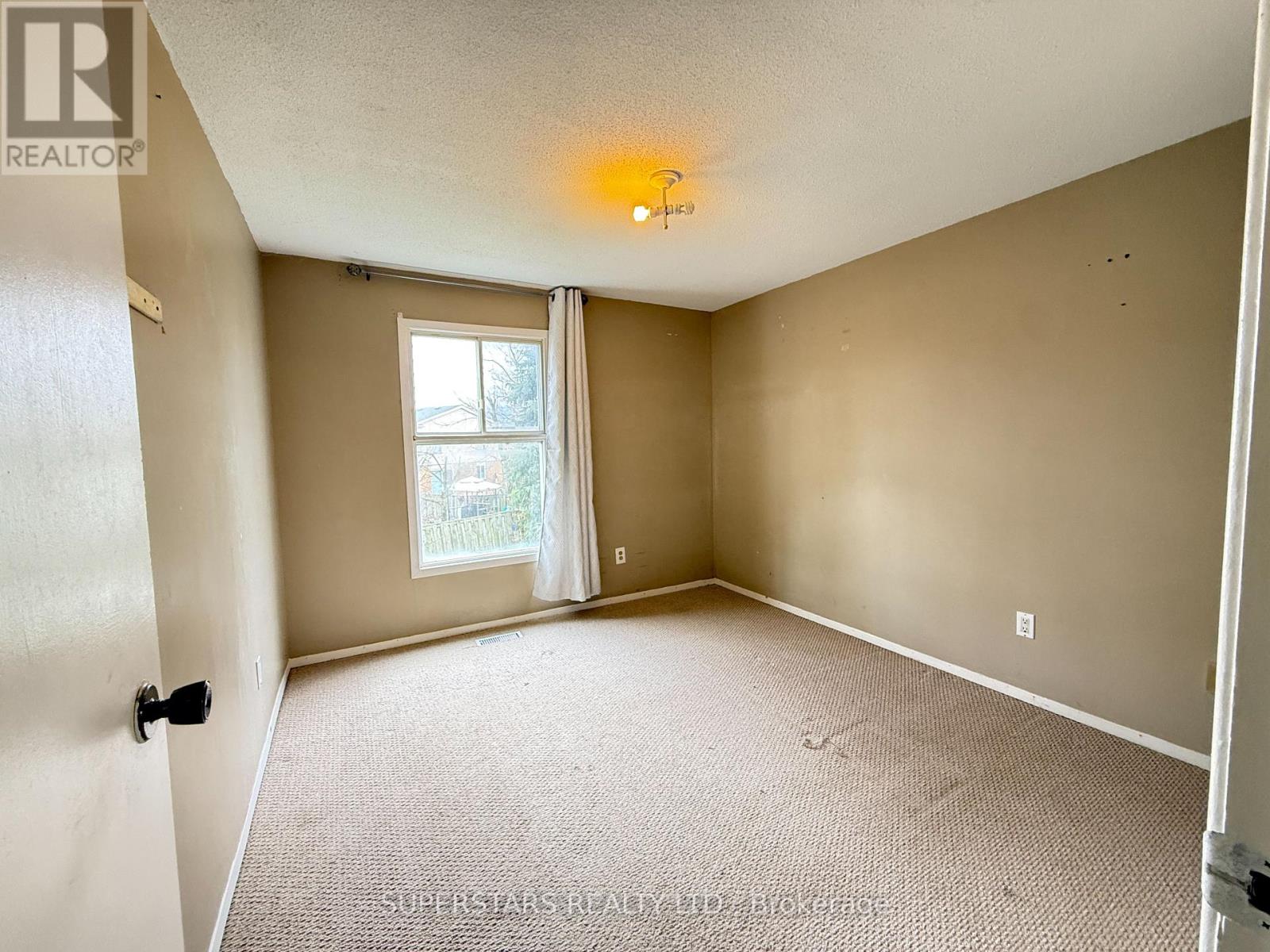 24 Oakhaven Drive, Toronto, Ontario  M1V 1X9 - Photo 7 - E13023192