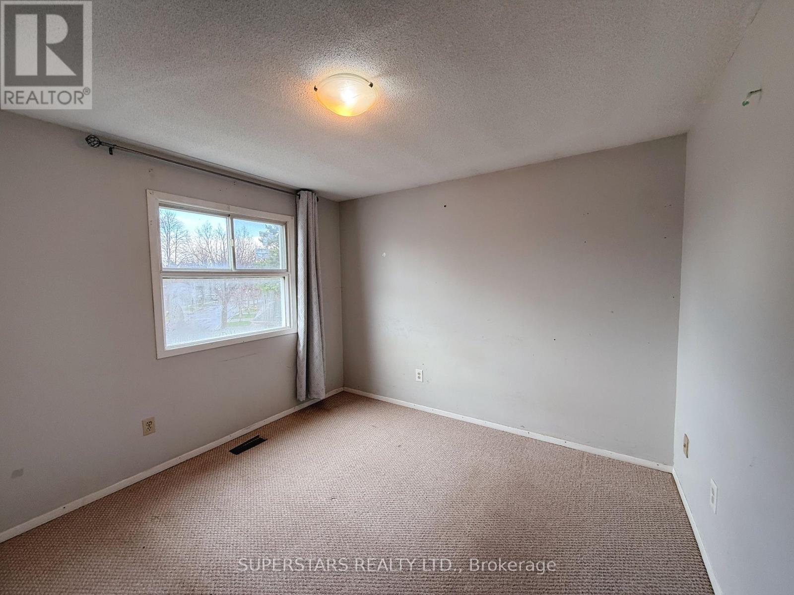 24 Oakhaven Drive, Toronto, Ontario  M1V 1X9 - Photo 9 - E13023192