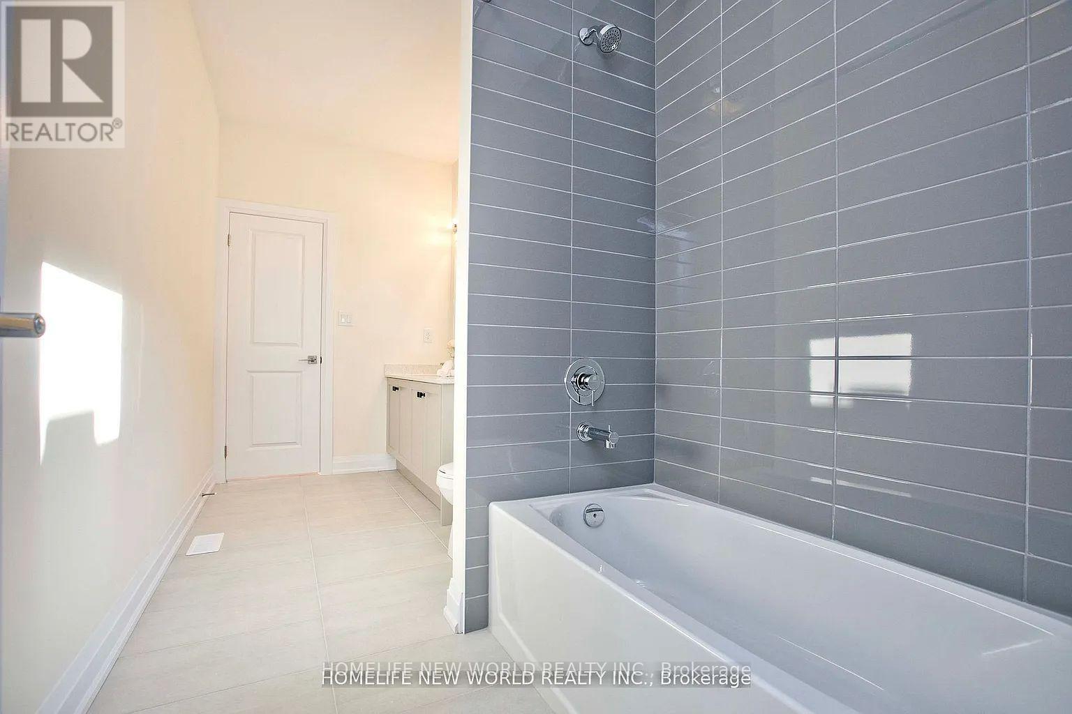 240 Seguin Street N, Richmond Hill, Ontario  L4E 1N9 - Photo 14 - N13023166