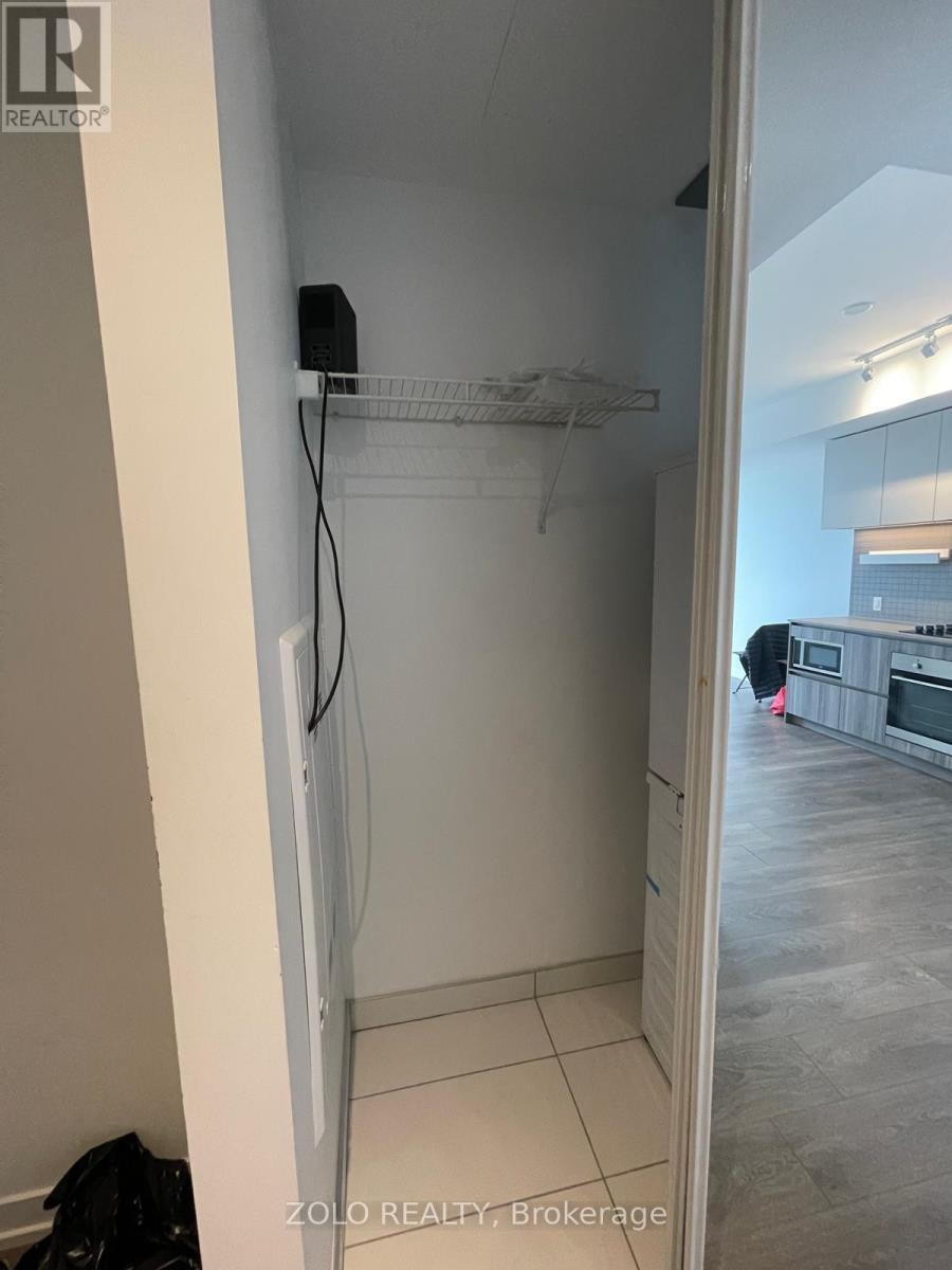 4611 - 898 Portage Parkway, Vaughan, Ontario  L4K 0J6 - Photo 12 - N13023168