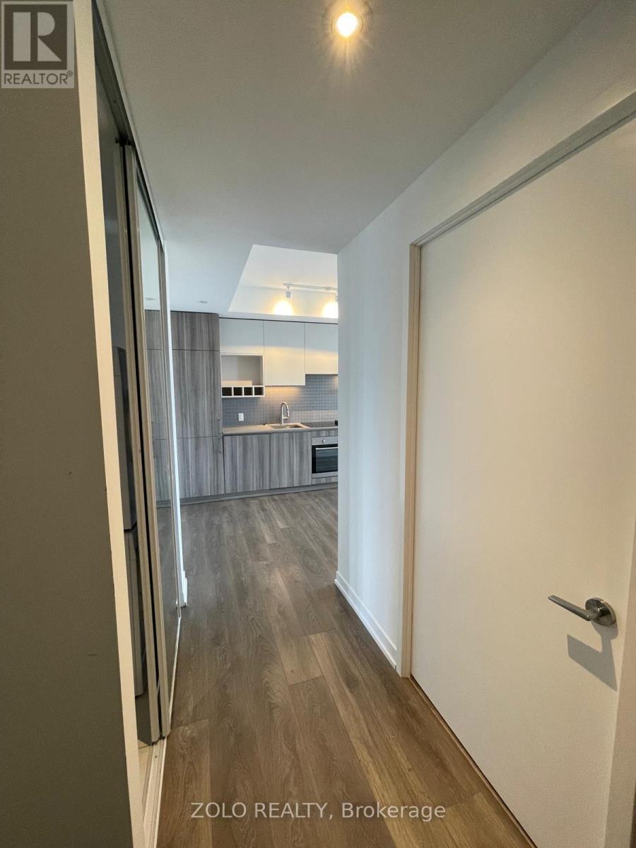 4611 - 898 Portage Parkway, Vaughan, Ontario  L4K 0J6 - Photo 3 - N13023168