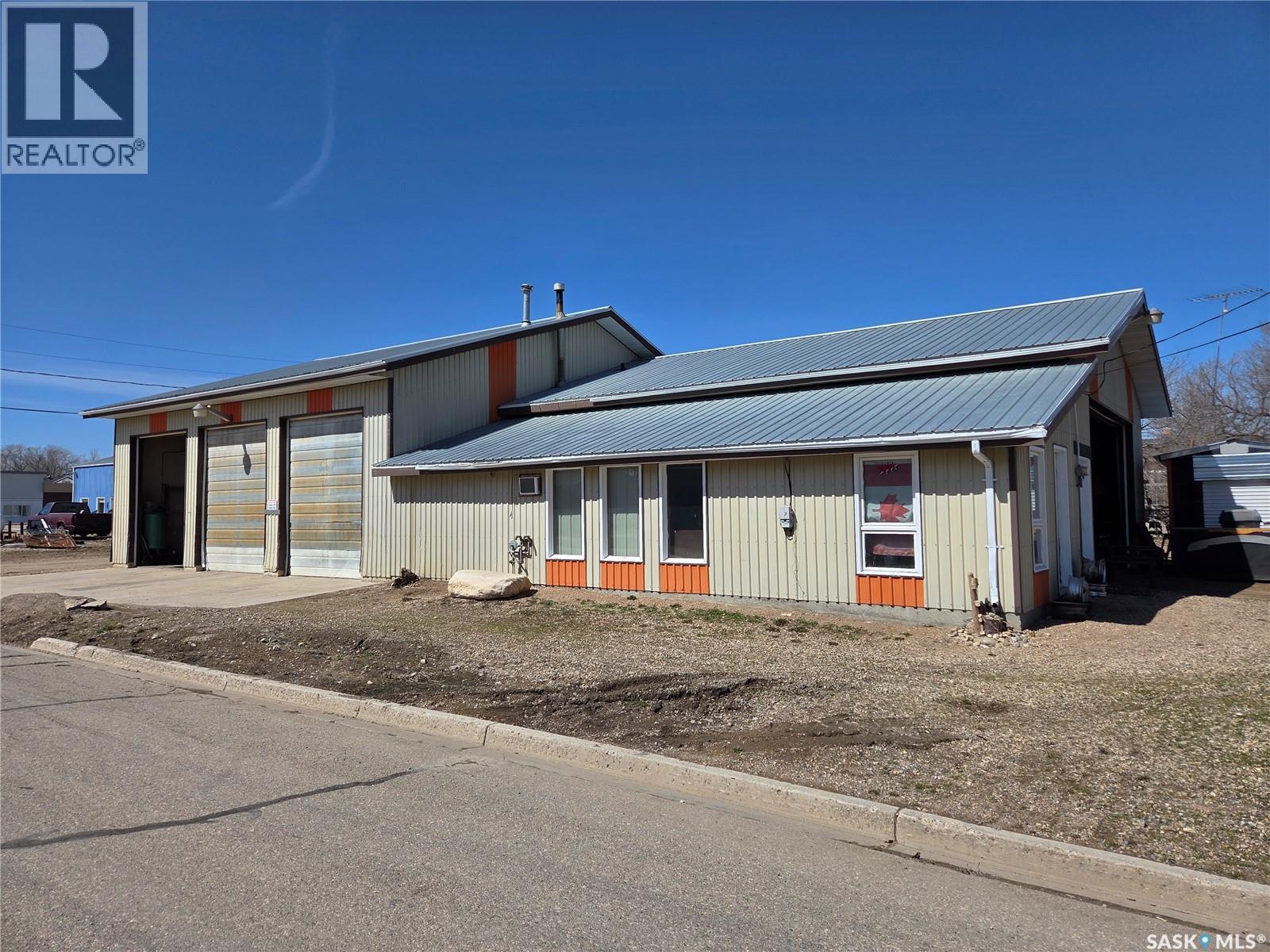 124 1st Street, Alida, Saskatchewan  S0C 0B0 - Photo 4 - SK033493