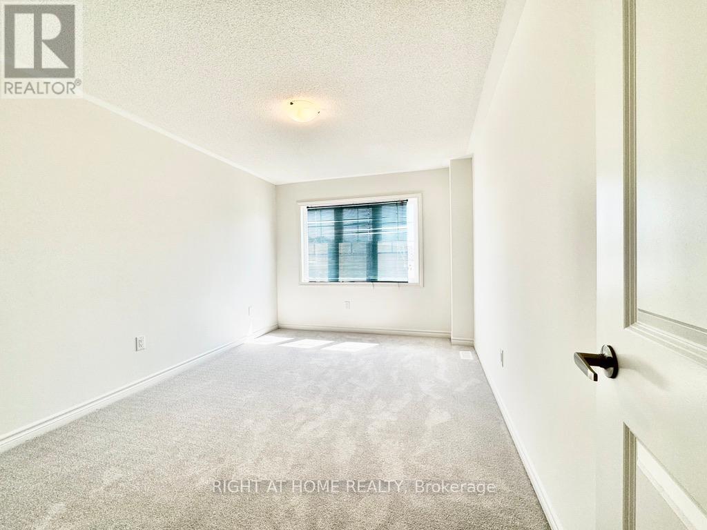 12 Daisy Street, Springwater, Ontario  L9X 2C5 - Photo 11 - S13023178