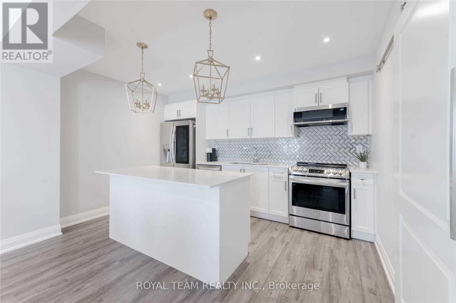 25 Kodiak Terrace, Barrie, Ontario  L9J 0J4 - Photo 16 - S13023180