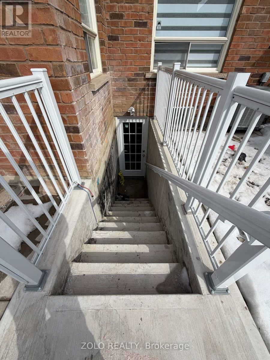 LOWER - 4792 GLASSHILL GROVE, Mississauga, Ontario