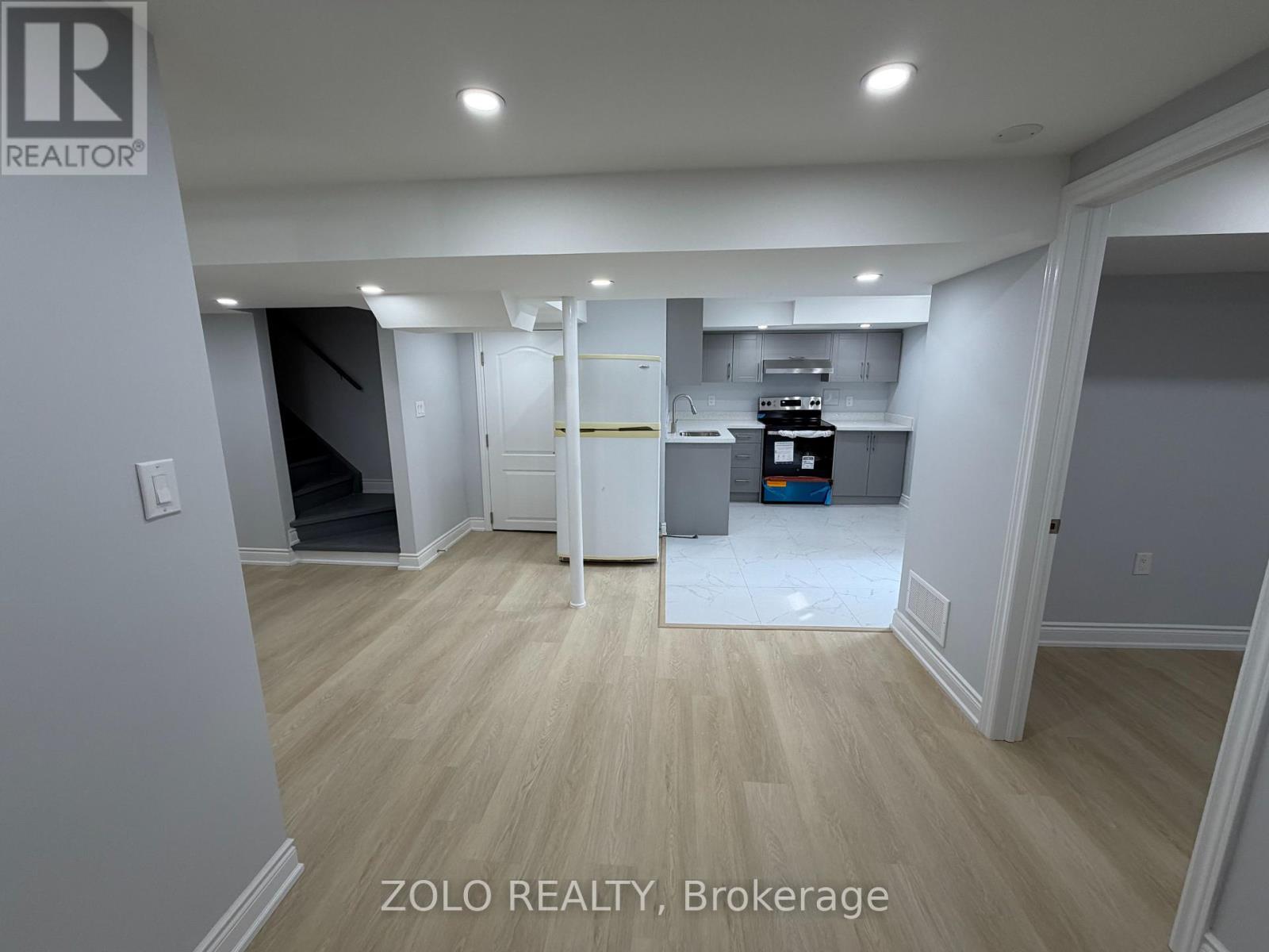 Lower - 4792 Glasshill Grove, Mississauga, Ontario  L5M 7R5 - Photo 10 - W13023172