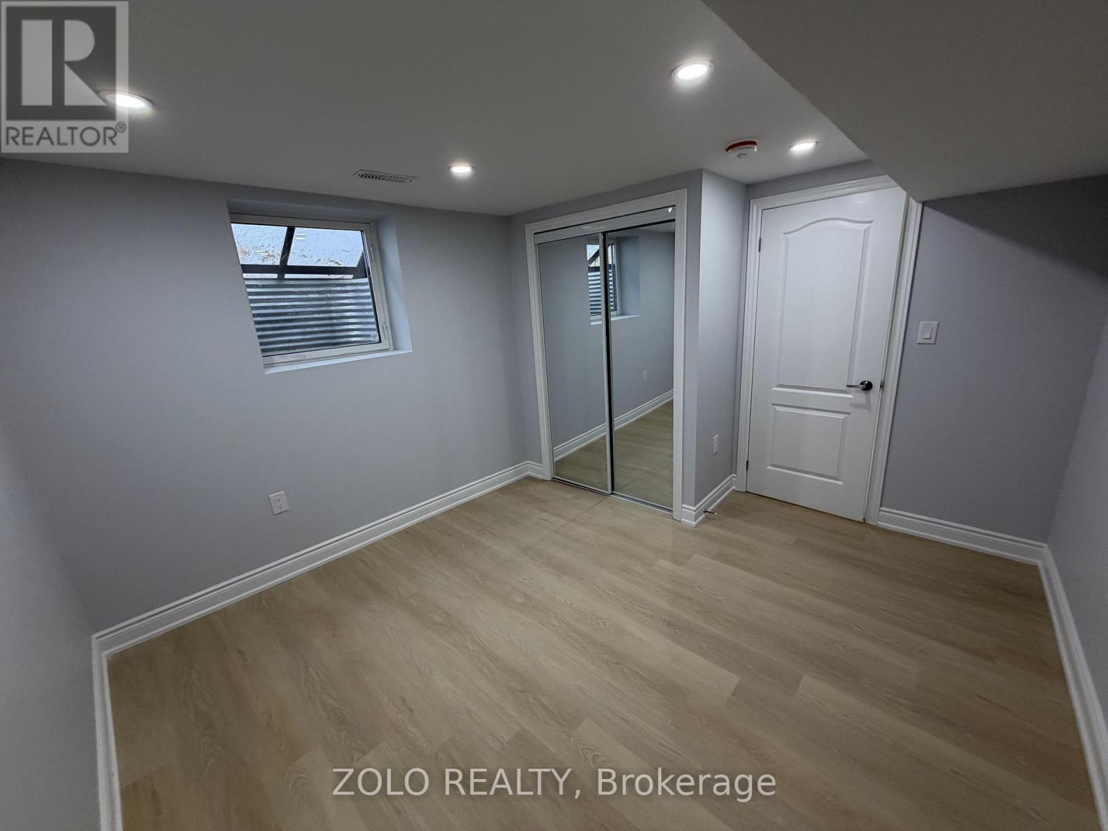 Lower - 4792 Glasshill Grove, Mississauga, Ontario  L5M 7R5 - Photo 9 - W13023172