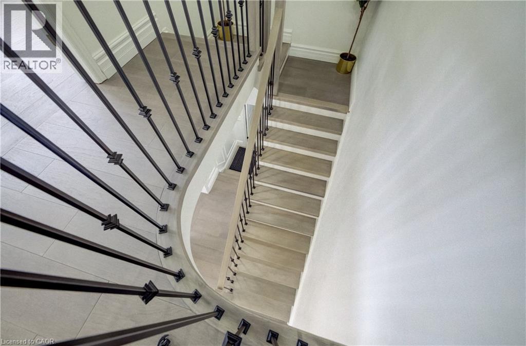 4612 Doug Wright Drive, Burlington, Ontario  L7M 0L6 - Photo 19 - 40813972