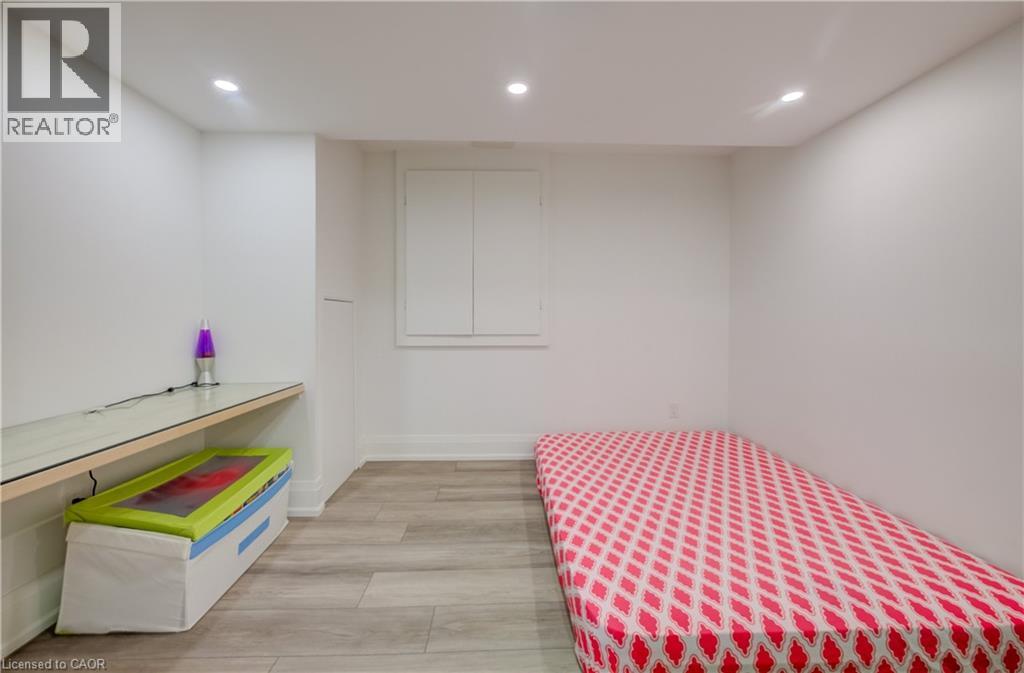 4612 Doug Wright Drive, Burlington, Ontario  L7M 0L6 - Photo 44 - 40813972