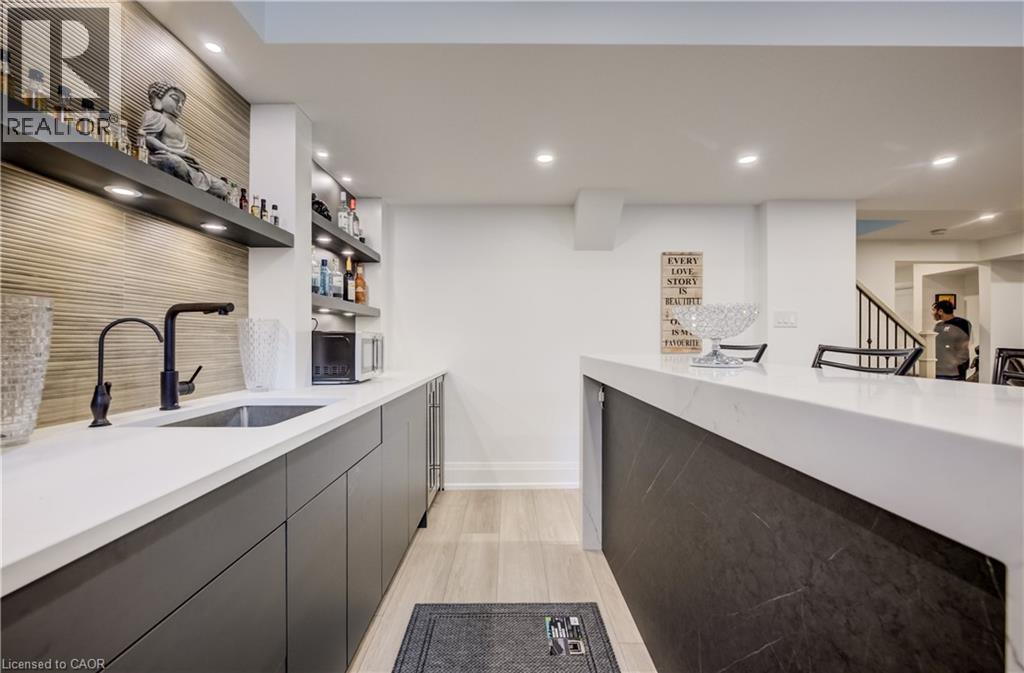 4612 Doug Wright Drive, Burlington, Ontario  L7M 0L6 - Photo 40 - 40813972