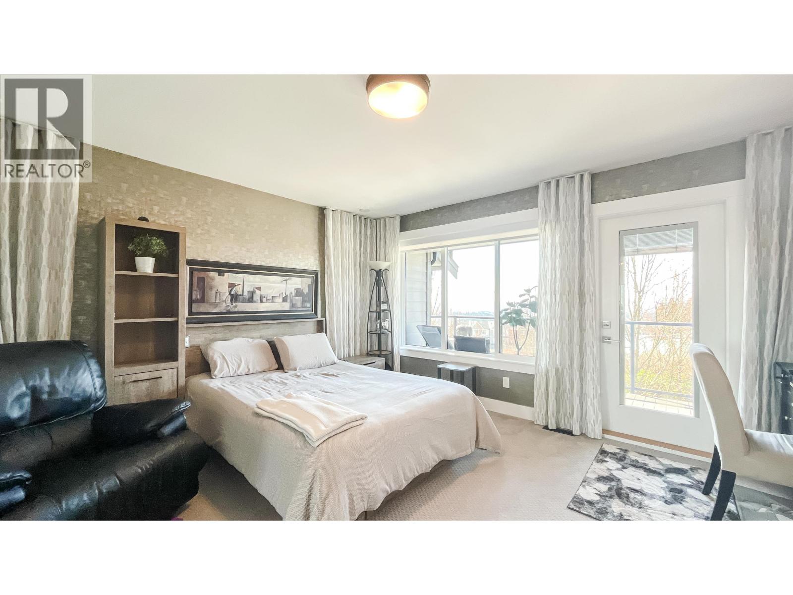 2 3535 Princeton Avenue, Coquitlam, British Columbia  V3E 0P1 - Photo 33 - R3113378