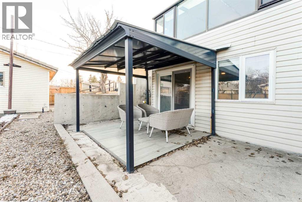 2018 Cottonwood Crescent Se, Calgary, Alberta  T2B 1T1 - Photo 32 - A2295913