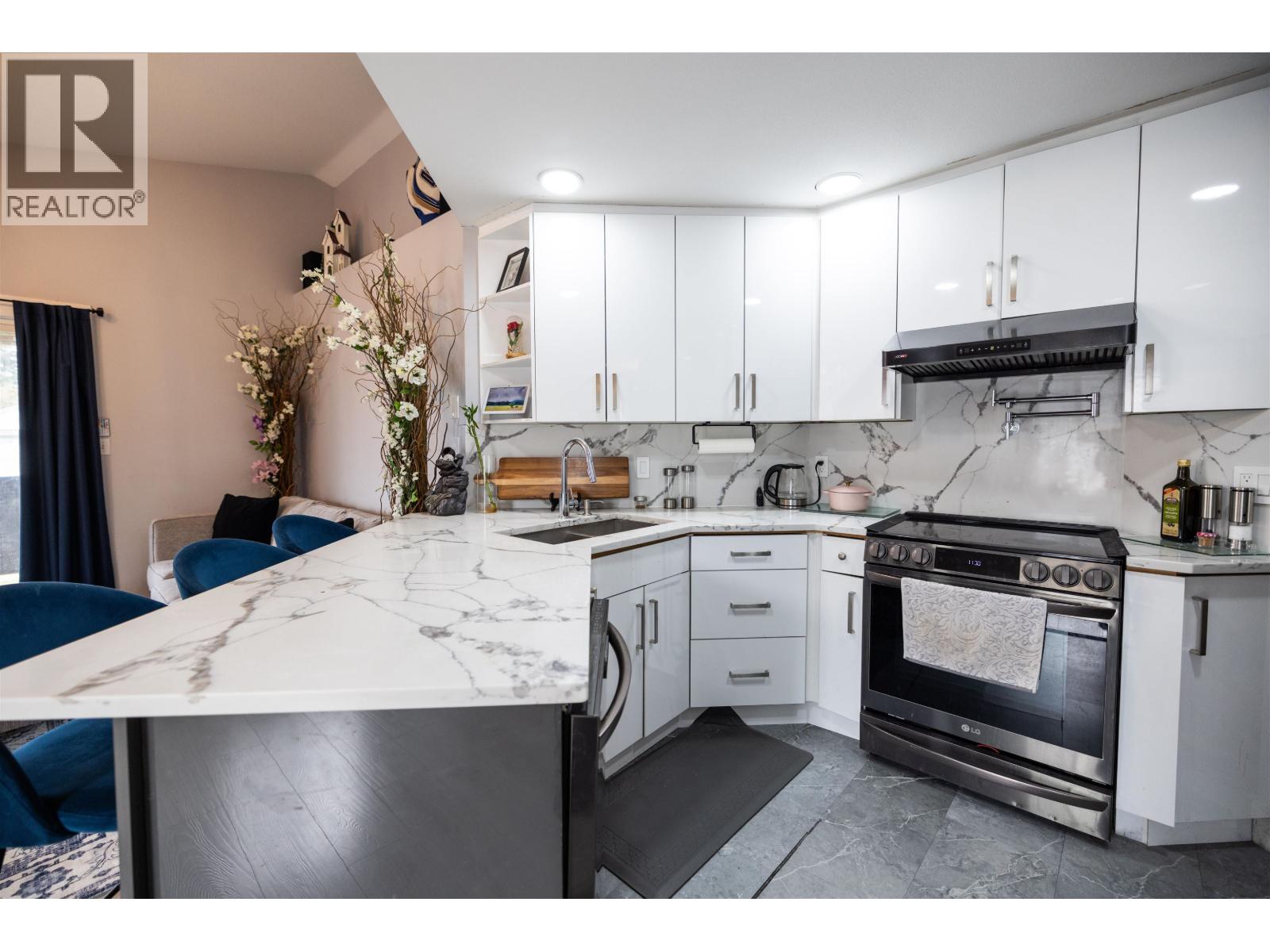 11537 240 Street, Maple Ridge, British Columbia  V2W 1A3 - Photo 11 - R3109911