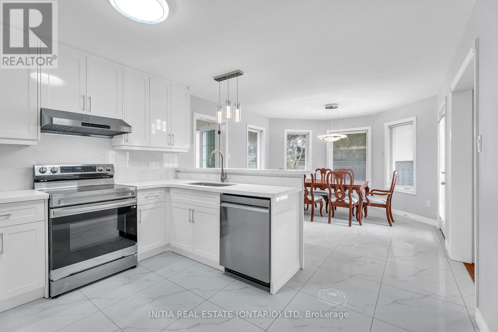 136 Doon Drive N, London North, Ontario  N5X 3V1 - Photo 6 - X13023236