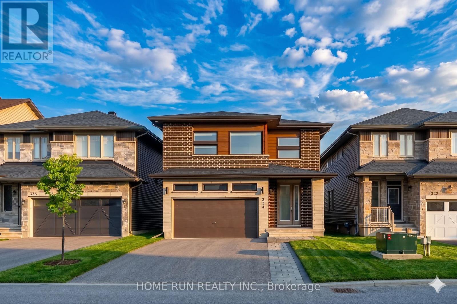 334 HALIBURTON HEIGHTS, Ottawa, Ontario