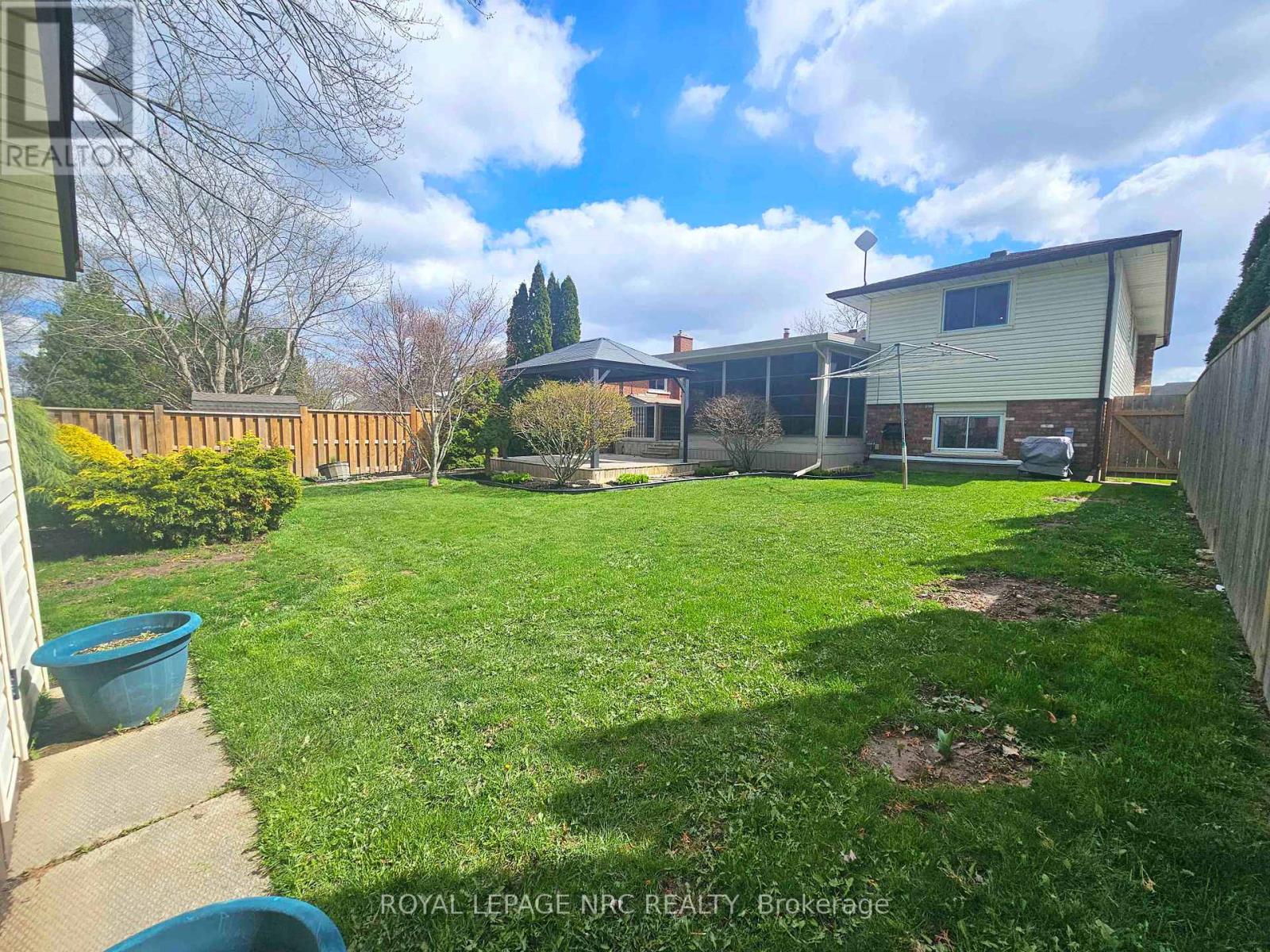 78 Page Drive, Welland, Ontario  L3C 6E4 - Photo 10 - X13023238