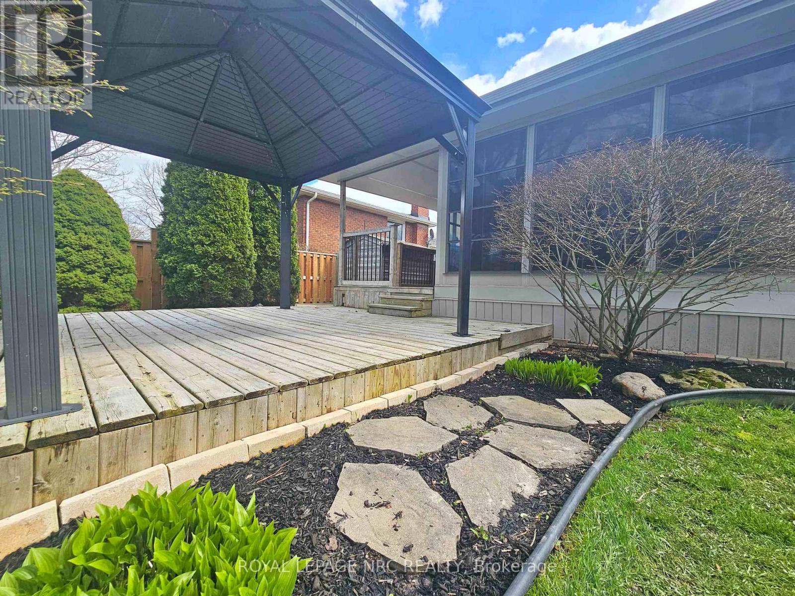 78 Page Drive, Welland, Ontario  L3C 6E4 - Photo 12 - X13023238