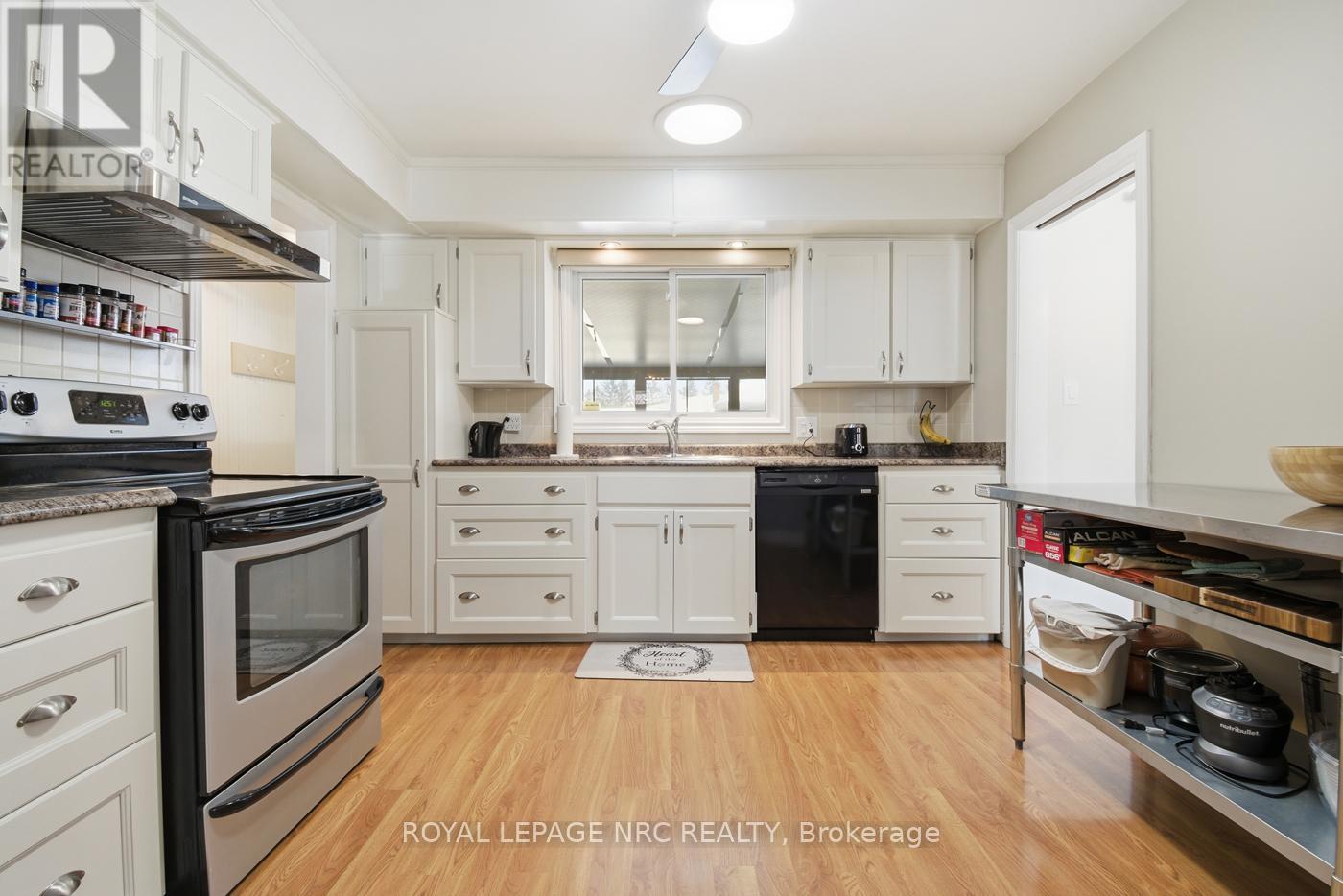 78 Page Drive, Welland, Ontario  L3C 6E4 - Photo 24 - X13023238