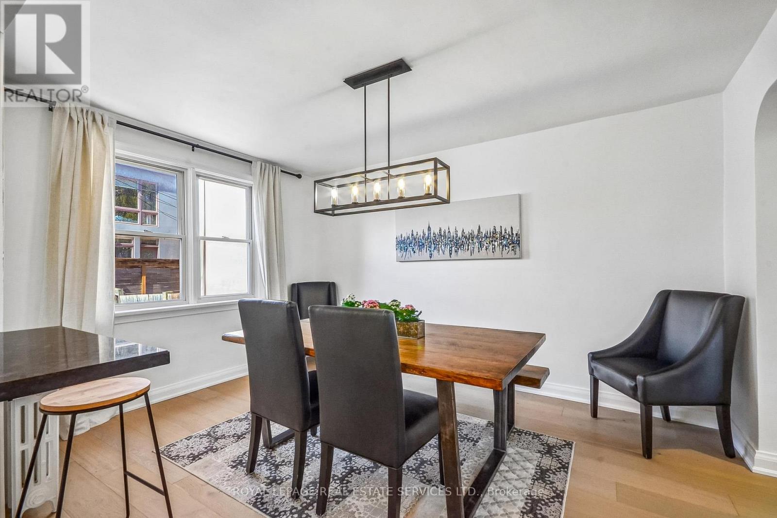 352 Winnett Avenue, Toronto, Ontario  M6C 3M1 - Photo 8 - C13023206