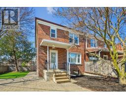 352 WINNETT AVENUE, Toronto, Ontario