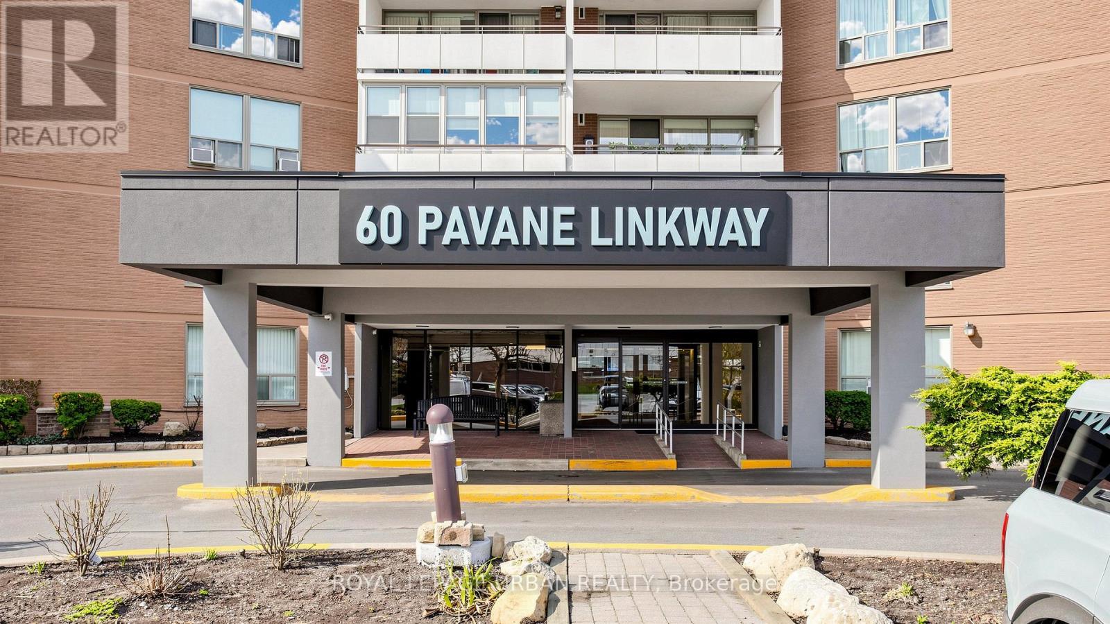 602 - 60 Pavane Linkway, Toronto, Ontario  M3C 1A1 - Photo 2 - C13023262