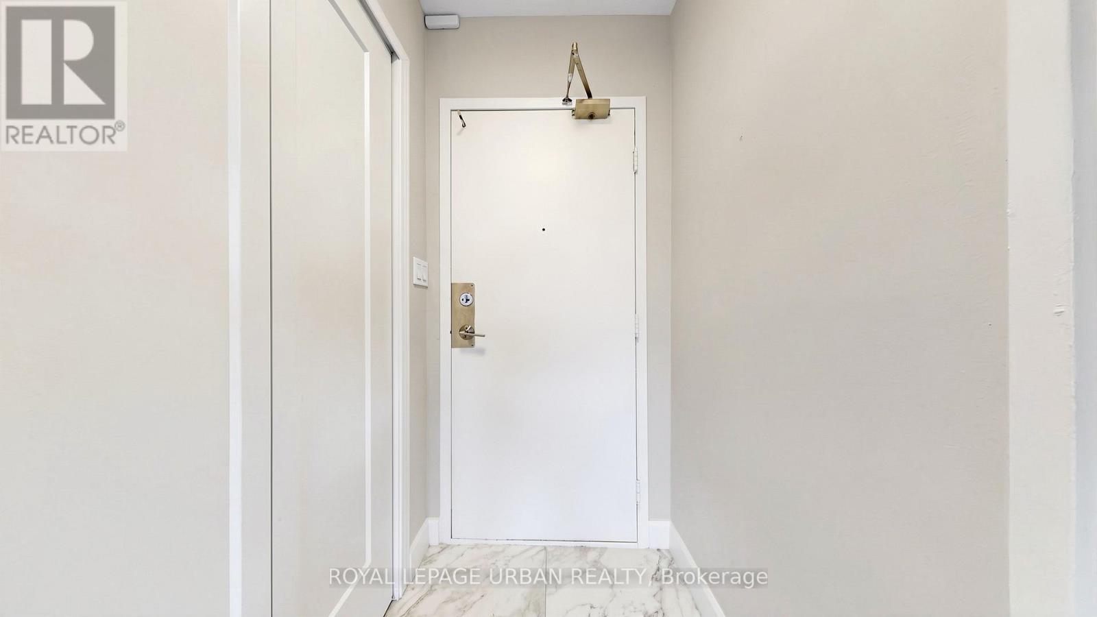 602 - 60 Pavane Linkway, Toronto, Ontario  M3C 1A1 - Photo 5 - C13023262