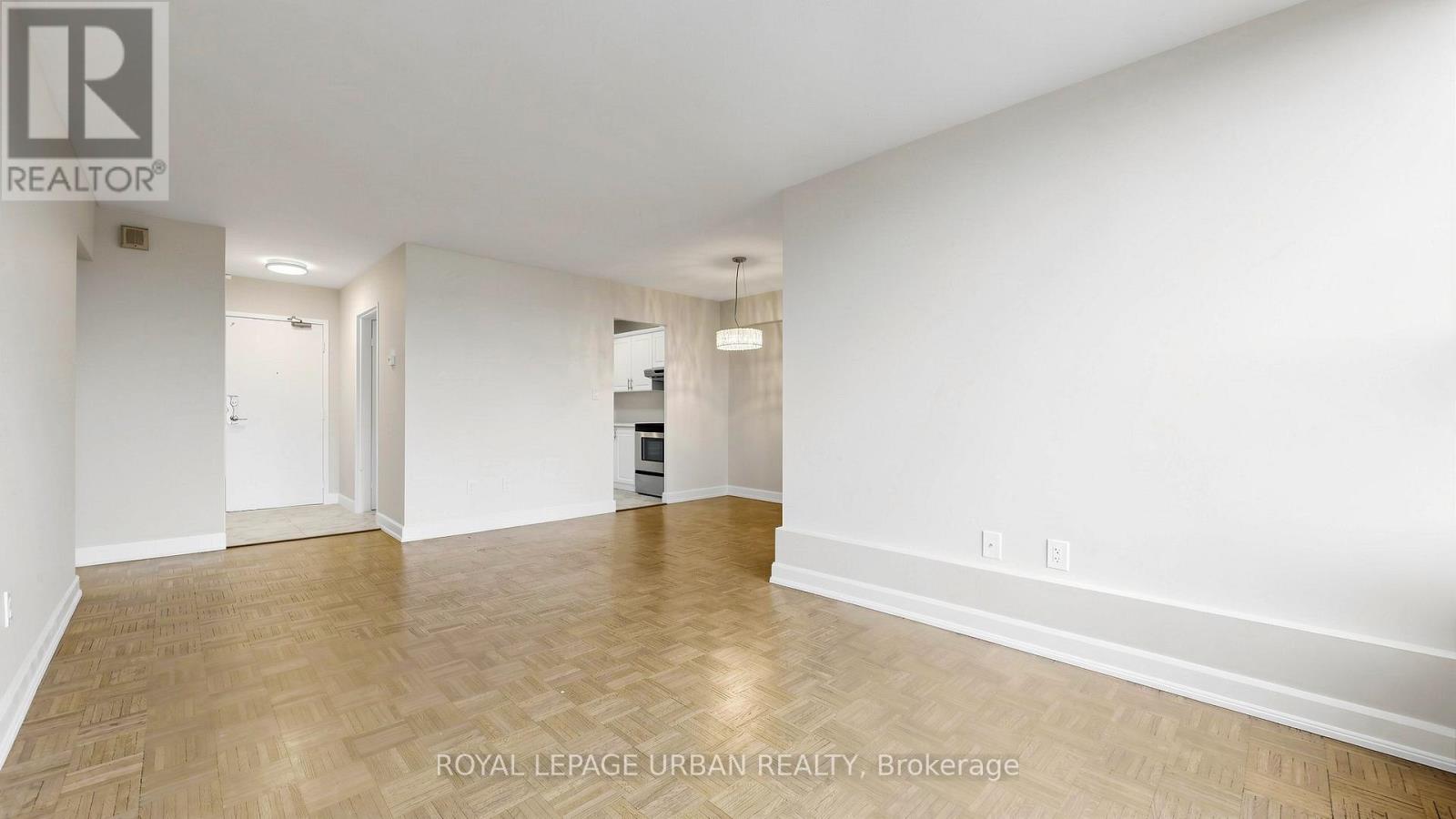 602 - 60 Pavane Linkway, Toronto, Ontario  M3C 1A1 - Photo 8 - C13023262