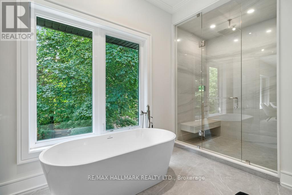 215 Northwood Drive, Toronto, Ontario  M2M 2K5 - Photo 32 - C13023270