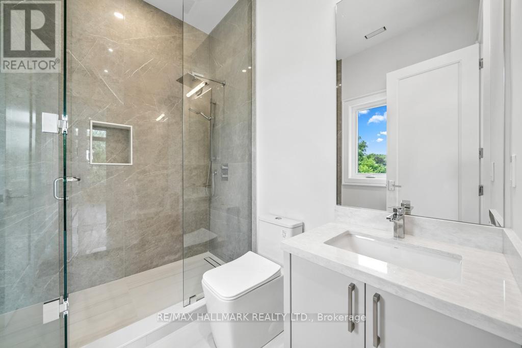 215 Northwood Drive, Toronto, Ontario  M2M 2K5 - Photo 37 - C13023270