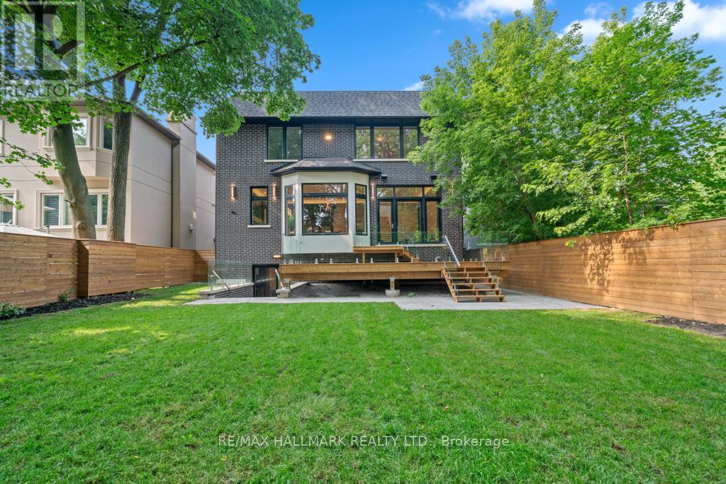 215 Northwood Drive, Toronto, Ontario  M2M 2K5 - Photo 48 - C13023270