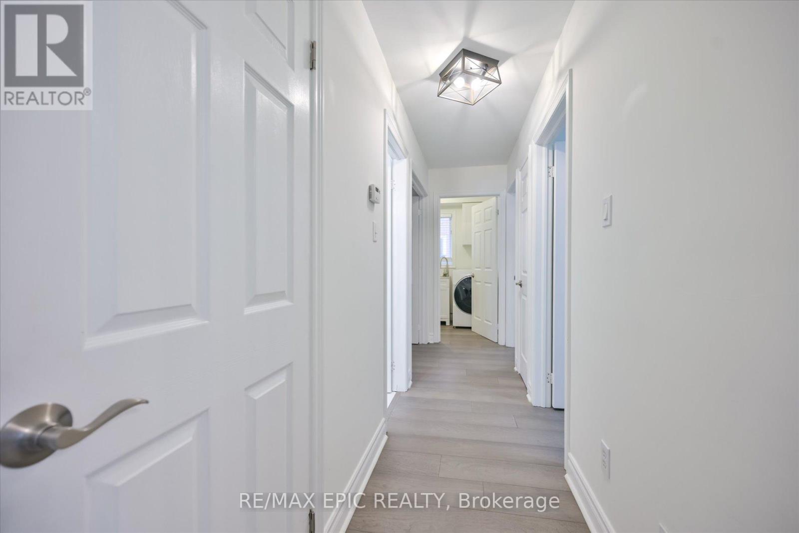 33 Emmett Place, Whitby, Ontario  L1R 2B4 - Photo 19 - E13023274