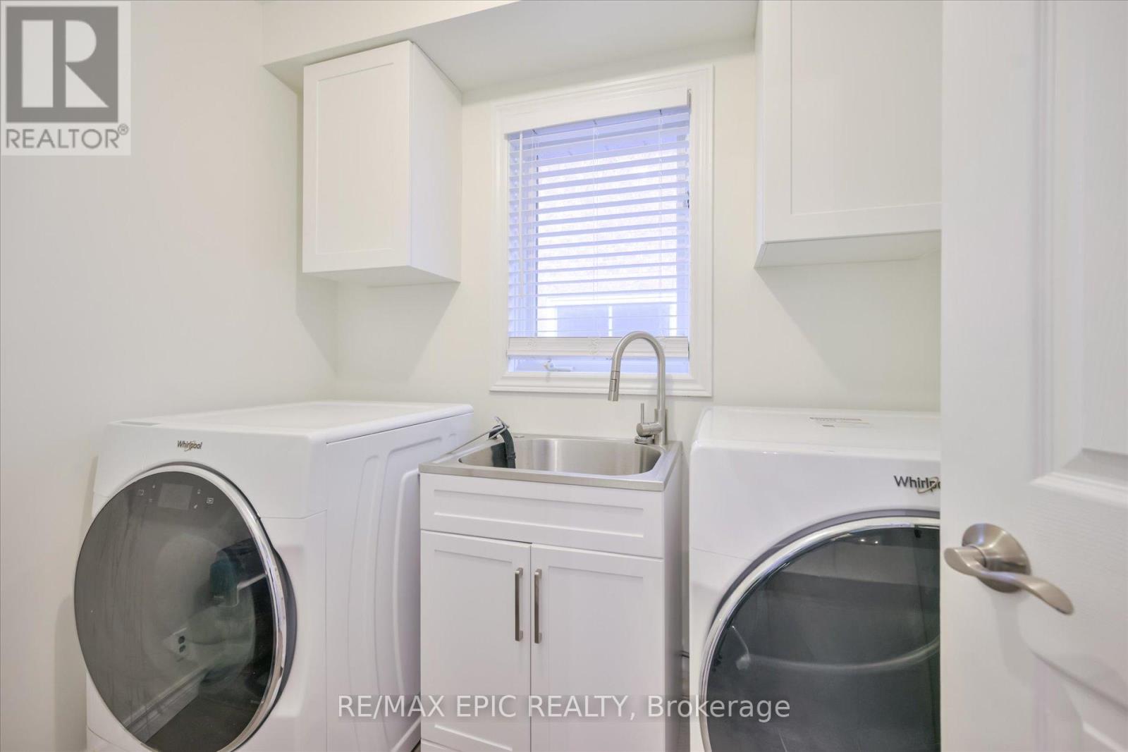 33 Emmett Place, Whitby, Ontario  L1R 2B4 - Photo 27 - E13023274