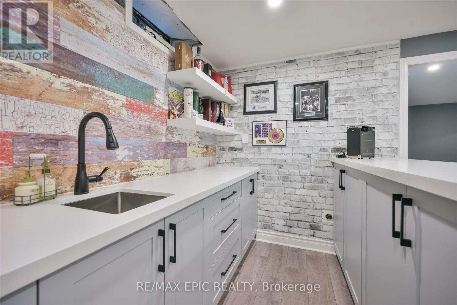 33 Emmett Place, Whitby, Ontario  L1R 2B4 - Photo 30 - E13023274